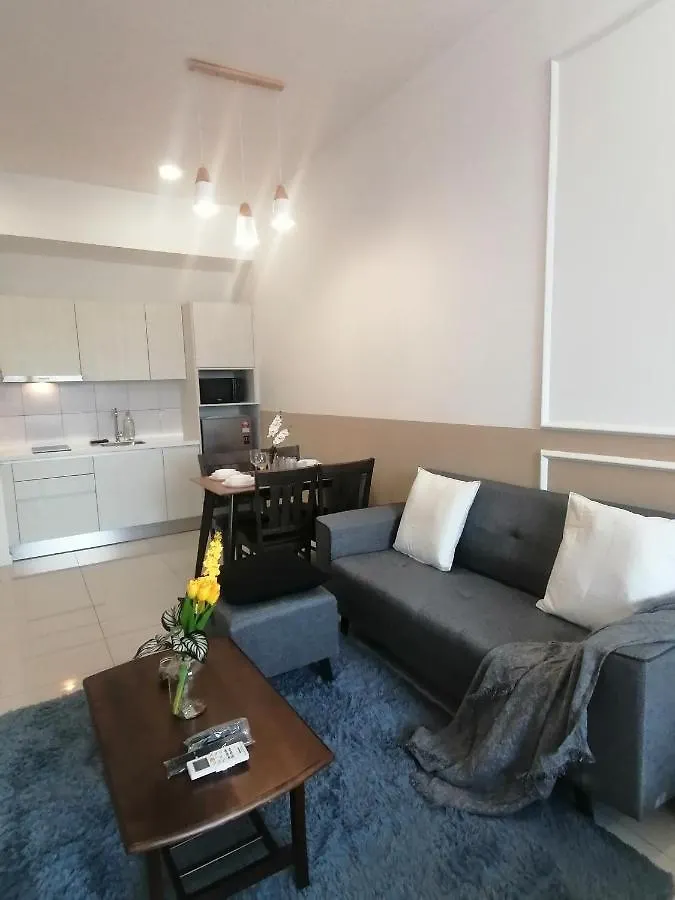 Chambers Residence By Grand Royal Suites 쿠알라룸푸르 0*,